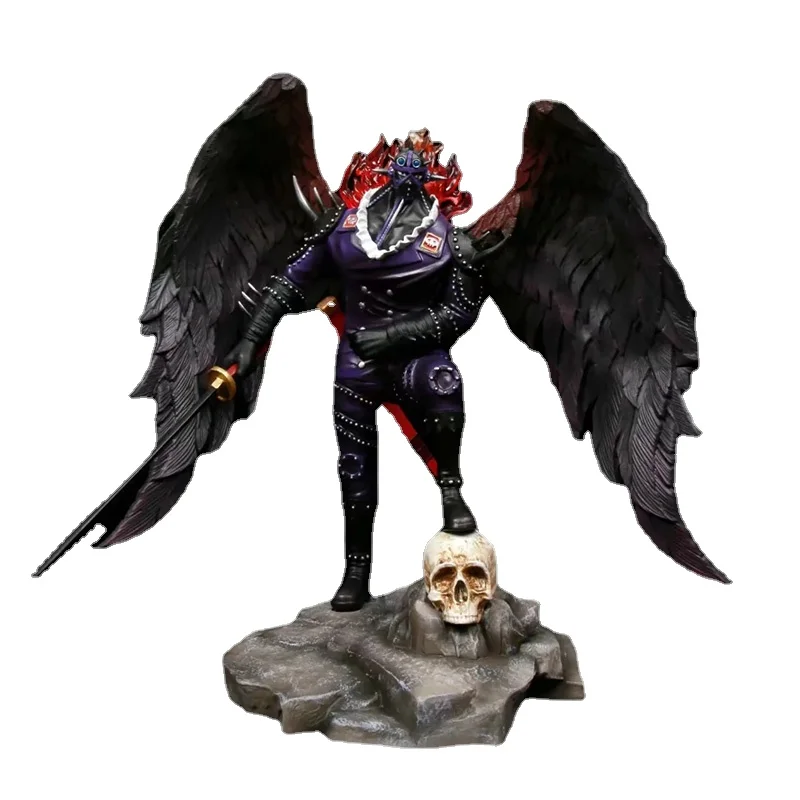 

Экшн-фигурка из ПВХ, 32 см