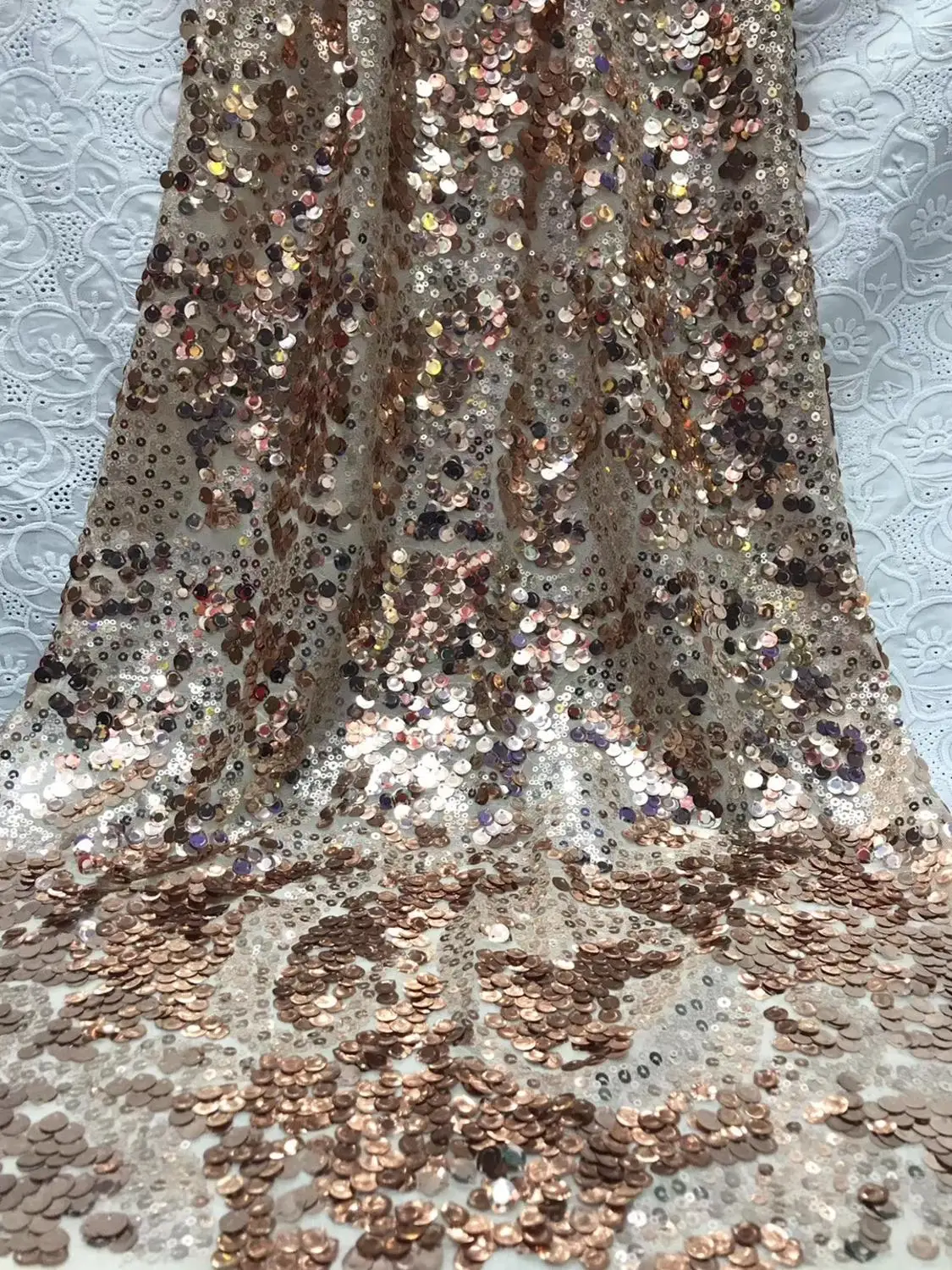 

5yards african sequins lace fabric good quality shining net tulle lace fabric with sequins for party dress JYDE091