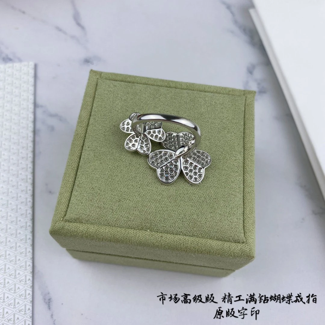 2021 trend hot brand clover diamond ring 925 sterling silver high carbon diamond to create a knotting shape clover diamond ring free global shipping