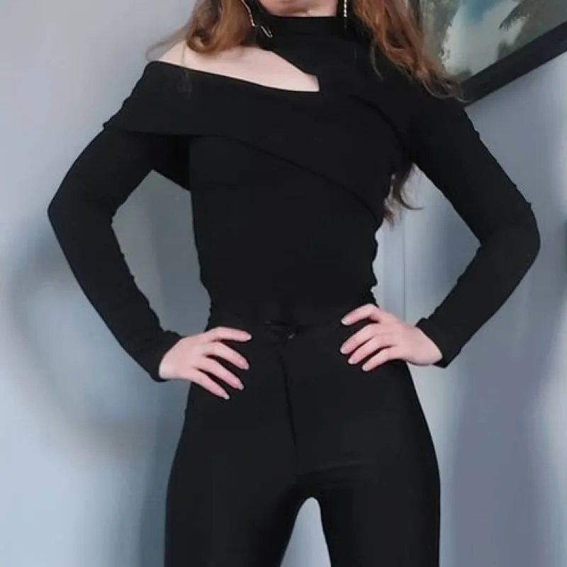 

WHOUARE Solid Color Slim High Collar T-Shirt Fashion Off Shoulder Long-Sleeved Top for Women Hollow Splicing T-Shirt Top