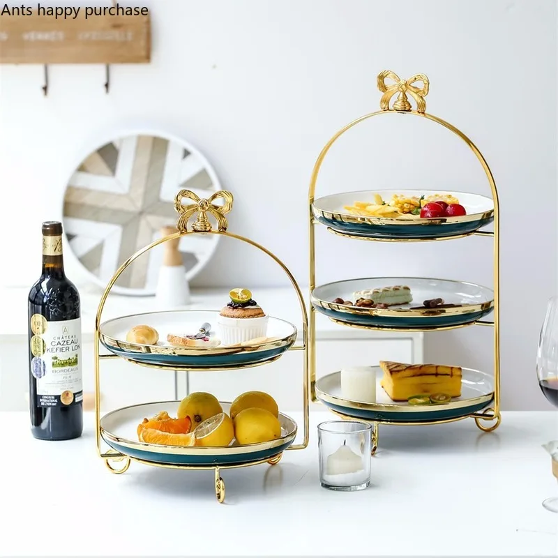 Скандинавский простой золотистый двухслойный трехуровневый банкетный стол