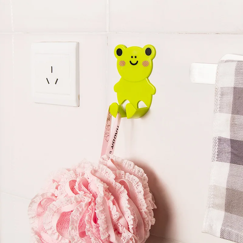 2Pcs Cute Animal Wall-Mounted Sticker Punch-free Hook Paste Plug Socket Holder Fixing Multifunctional Seamles | Дом и сад