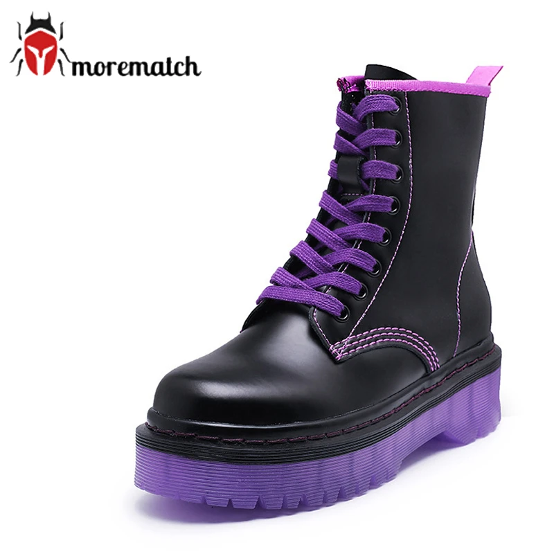 

Модные кожаные ботинки для женщин, ботинки мартинсы на платформе, новинка 2021, ботильоны с желейной подошвой, женская зимняя обувь в британск...