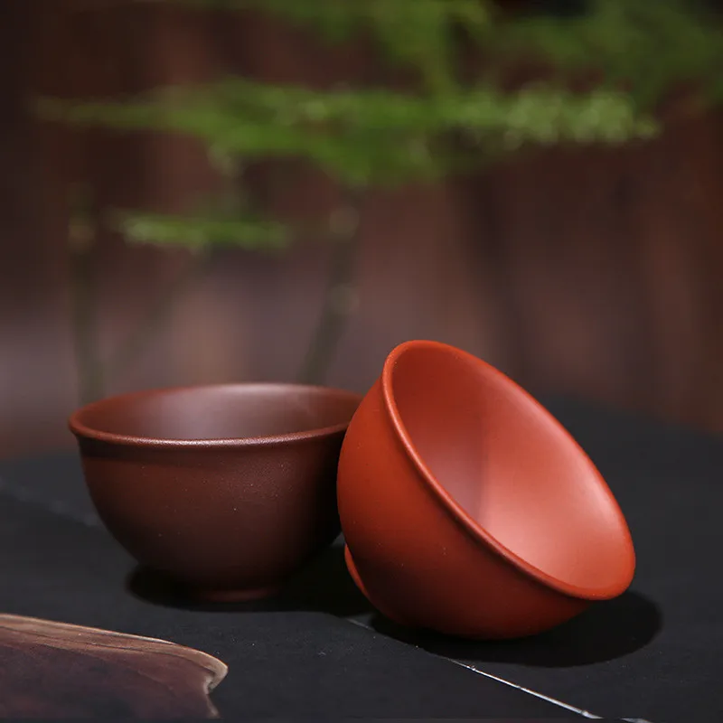 

2Pcs/Set Yixing Raw Ore Purple Clay Teacups Handmade Ceramic Tea Cup Chinese Kung Fu Drinkware Small Tea Bowl Office Water Mug