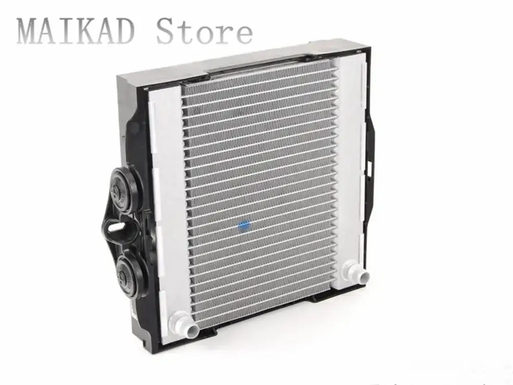 Дополнительный радиатор охлаждающей жидкости правый для BMW F01 F02 F03 F04 730i 740i 750i 760i