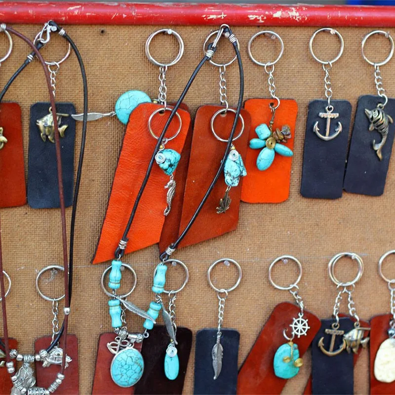 

100Pcs Keychain Rings Jewelry With Chain And 100 Pcs Screw Eye Pins Bulk For Crafts