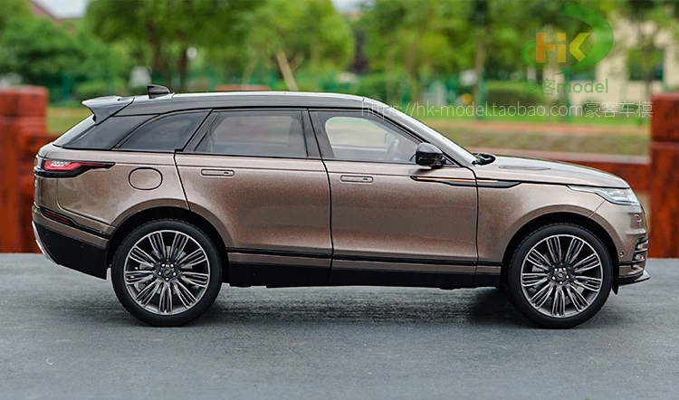 Изысканная модель из сплава велара с ЖК-дисплеем 1:18, модель внедорожника с высокой имитацией, Высококачественная коллекция и подарки