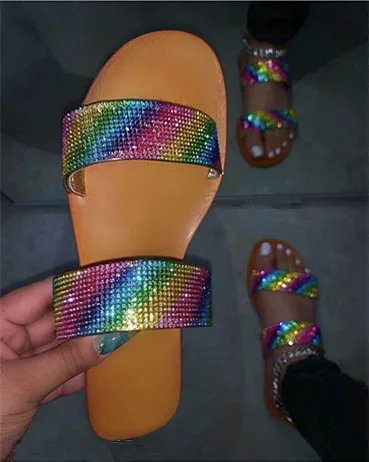 

rhinestone slippers 2020 new women fashion wild beach flip flop bright diamond flat bottom outdoor wild student sandals