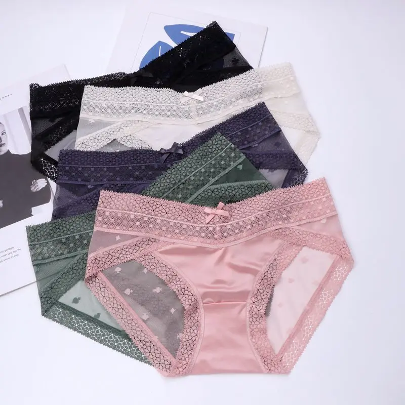 

Женские сексуальные кружевные трусики с низкой талией, трусики с вырезом, нижнее белье, удобные атласные трусики, мягкое и дышащее нижнее бе...