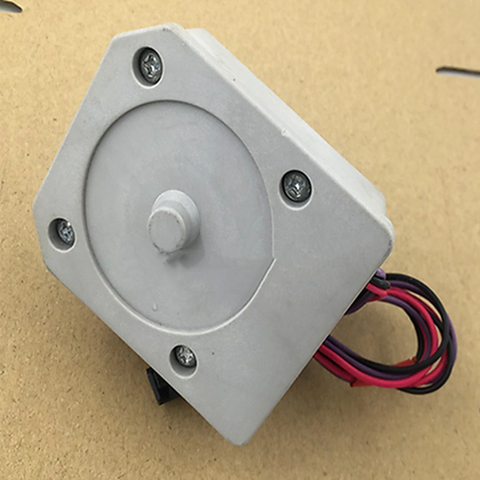 Запасной двигатель вентилятора постоянного тока для двигателя холодильника Hisense