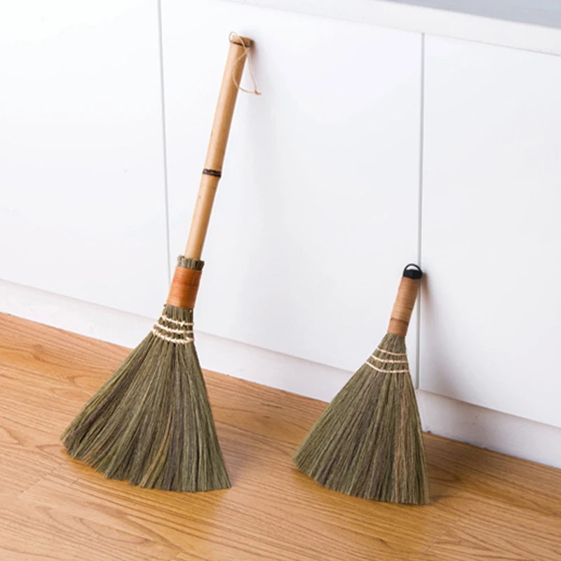 

Handmade Retro Brooms Made From Natural Grass Silk Are Durable, Non-Shedding Kitchen And Living Room Home Cleaning Tools