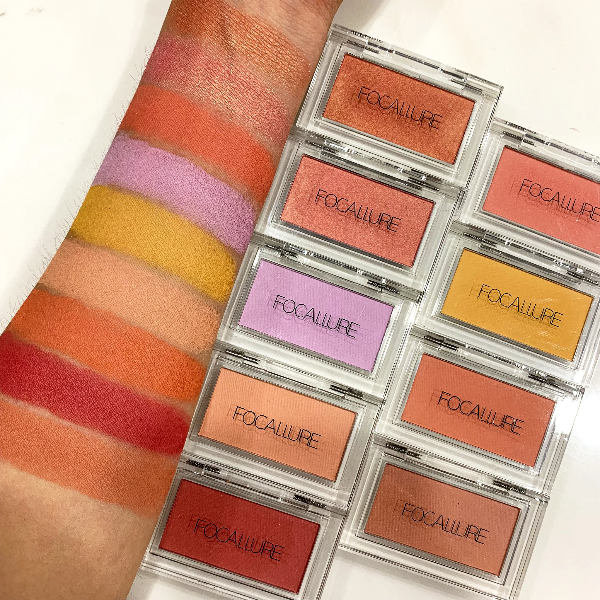 FOCALLURE Румяна для лица матовая прессованная пудра натуральный мерцающий пигмент