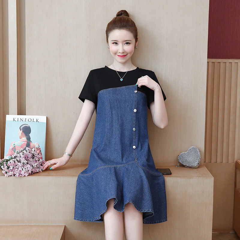 Платье женское джинсовое трапециевидное в ковбойском стиле средней длины |