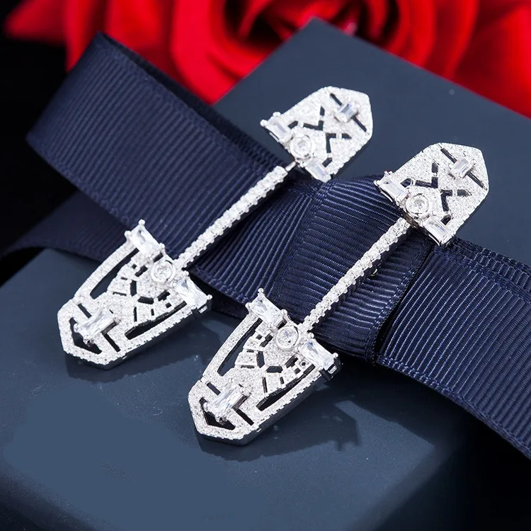 Франция Мода ювелирный бренд дизайн 925 стерлингового серебра щит Форма серьги