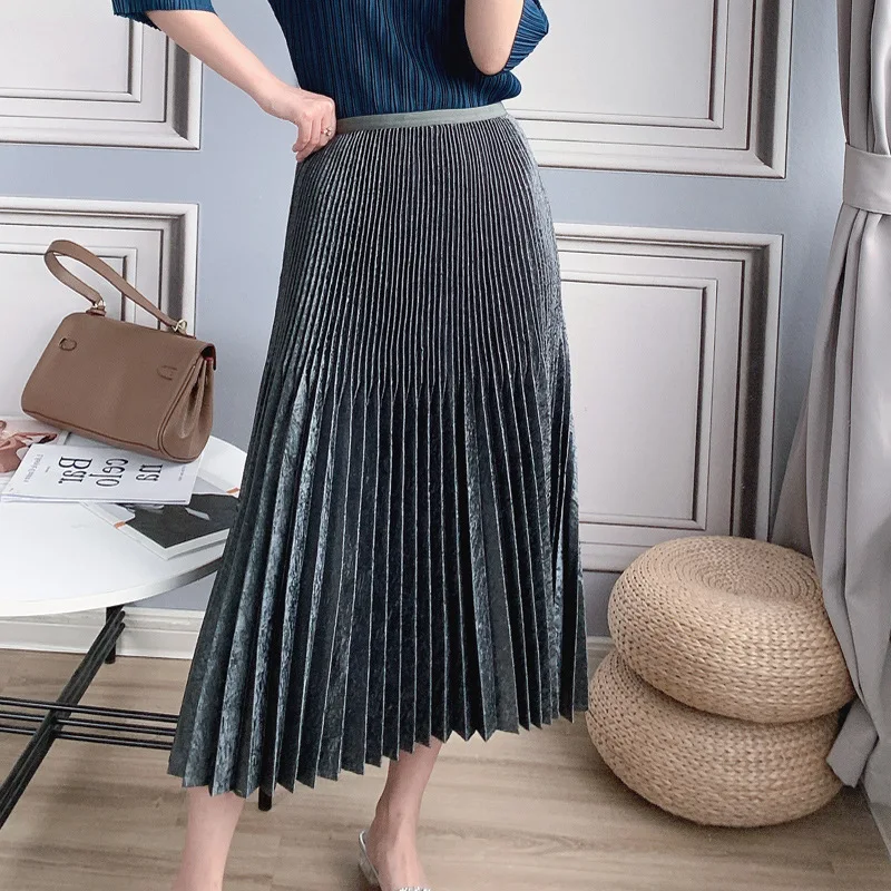 Miyake ladies fashion pleated skirt gray skirt female autumn high waist A-line large size handmade pleated skirt