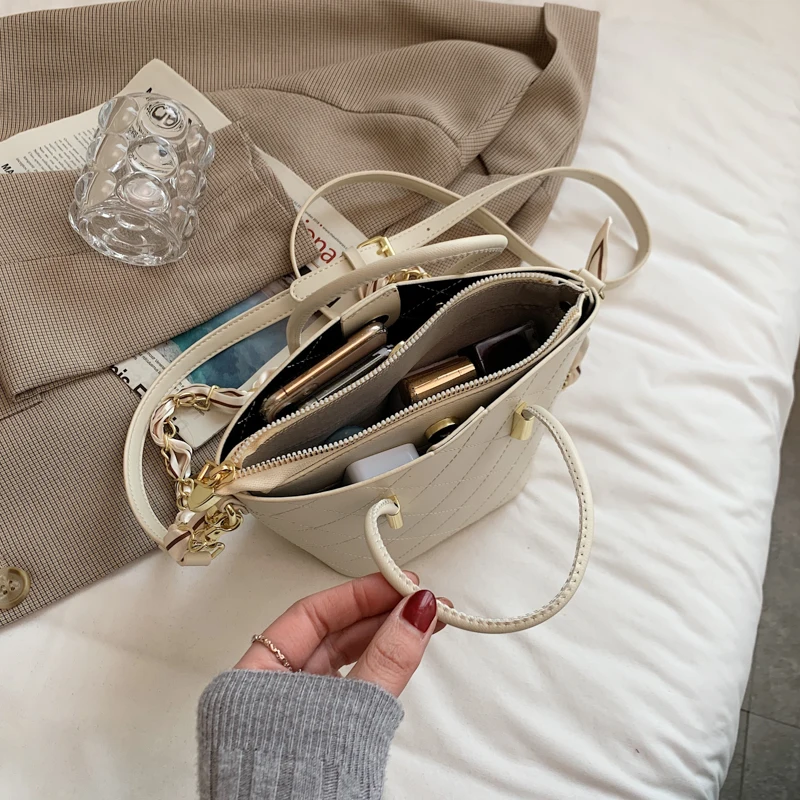 

Bags For Women 2021 Black Summer Style Ladies Shoulder Bag Diamond Lattice Hardware Chain Multi-Compartment Female Messenger Bag