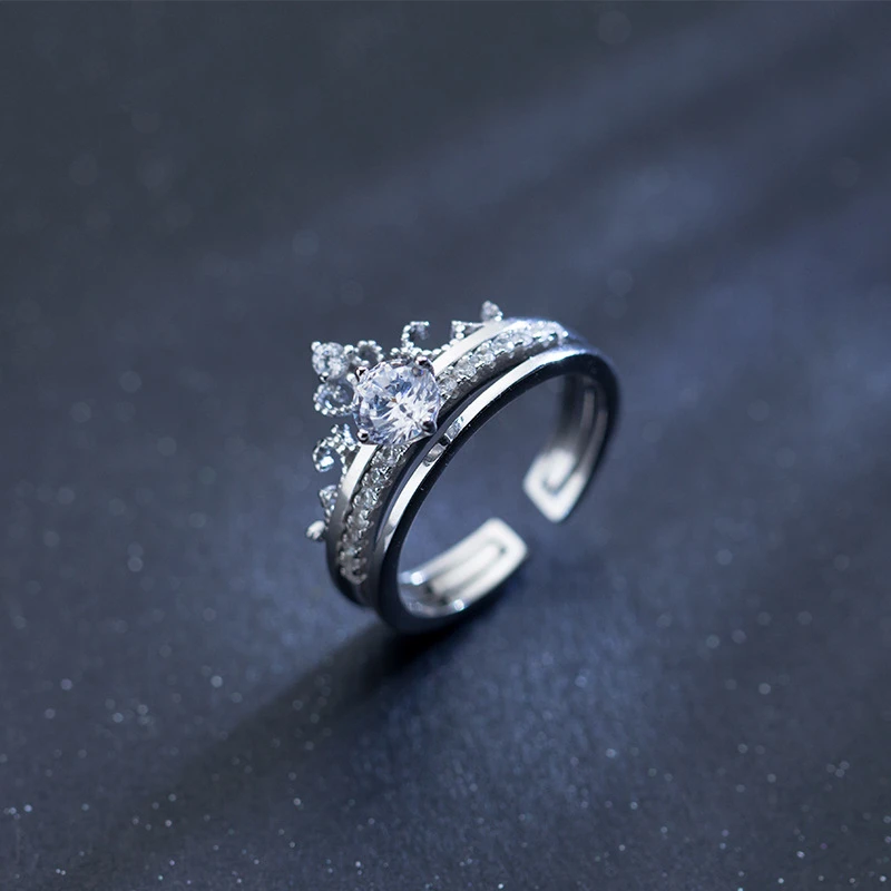 Кольцо женское из серебра 100% пробы с короной фианита регулируемое J3925 | Украшения