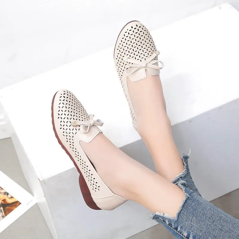 

Hollow Soft-soled Shoes Peas Shoes Women Spring Autumn Tendon Flat Shoes Comfortable Breathable Shallow Mouth Lazy Casual Shoes