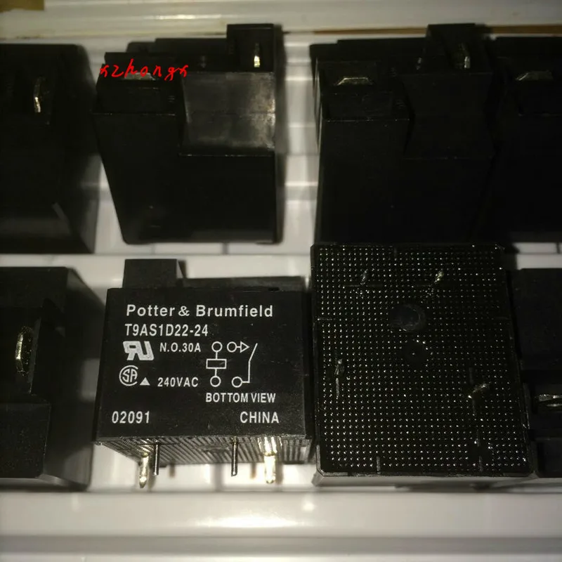 

T9AS1D22-24 Relay 30A 4 Feet