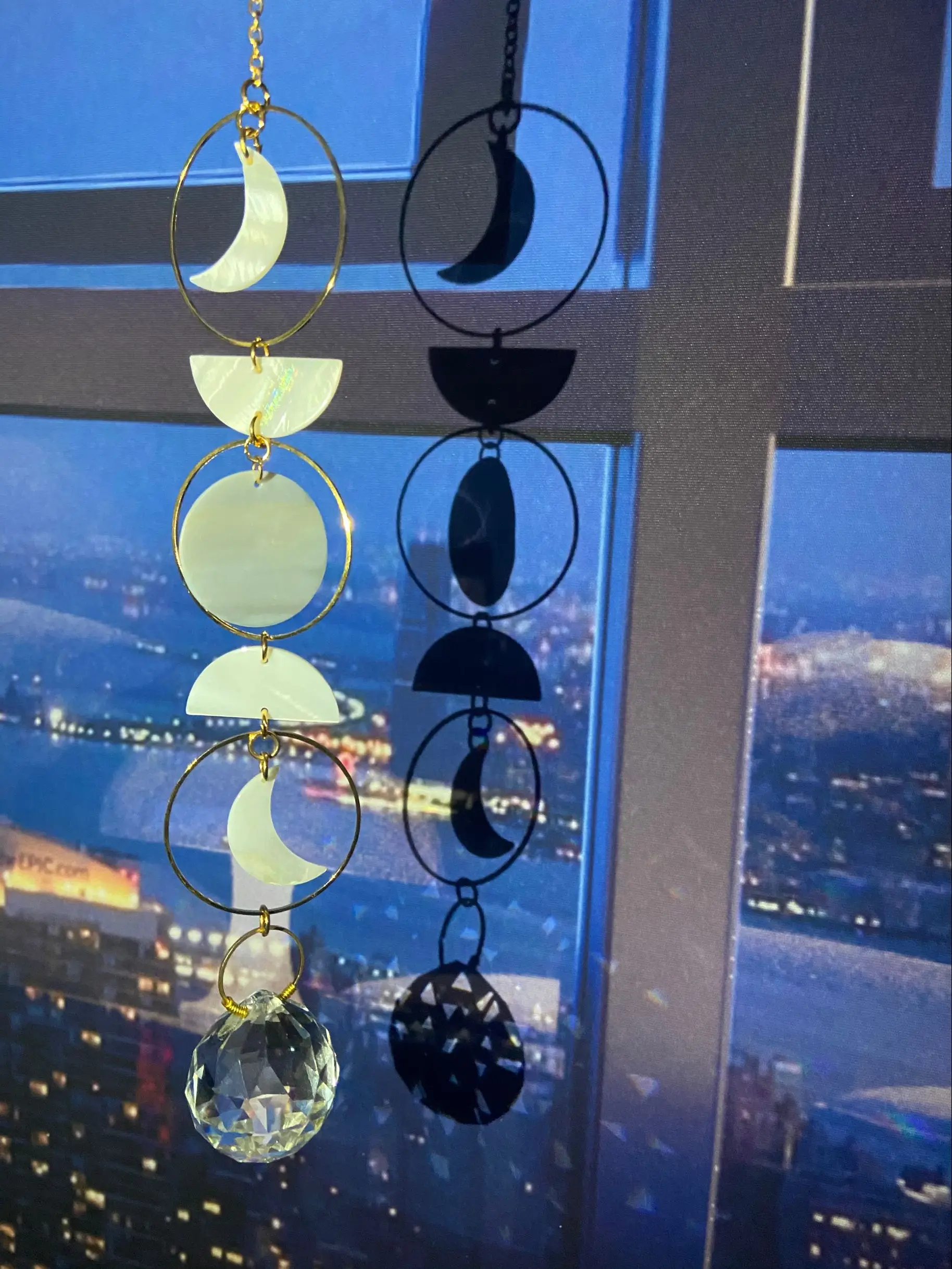 

Handmade Natural White Shell Phase Suncatcher Prism Light Sun Catcher Rainbow Maker Window Hanging Celestial Ramadan Decoration