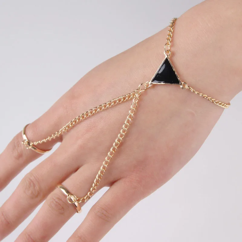

Personality Fashion Bracelet Triangle Women Punk Finger Ring Bracelet Triangle Conjoined Bracelet Hand Back Chain Jewelry