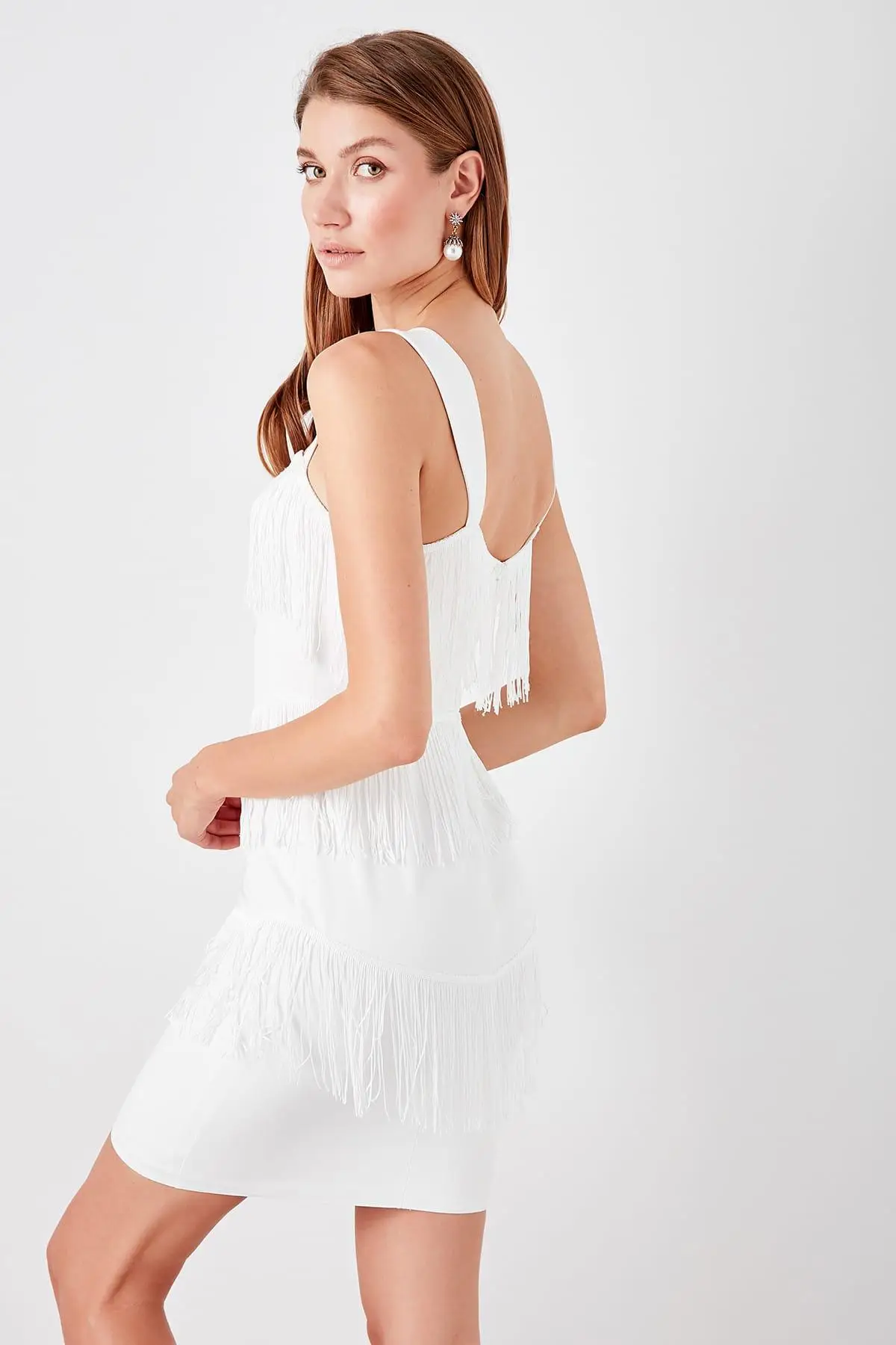Trendyol белое платье с кисточками TPRSS19BK0030 | Женская одежда