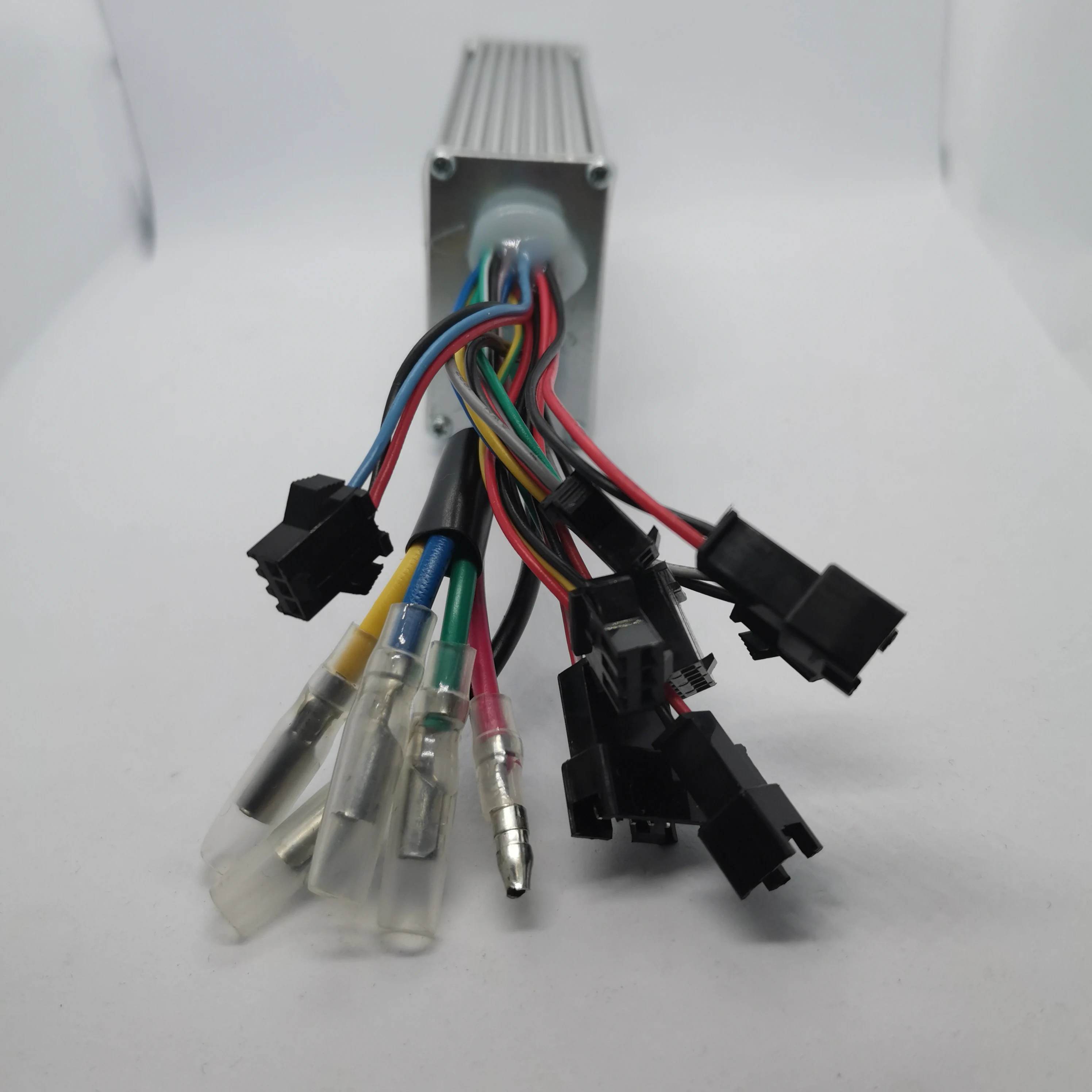 Контроллер для бесщеточного двигателя 48 в 15 А комплект аксессуаров