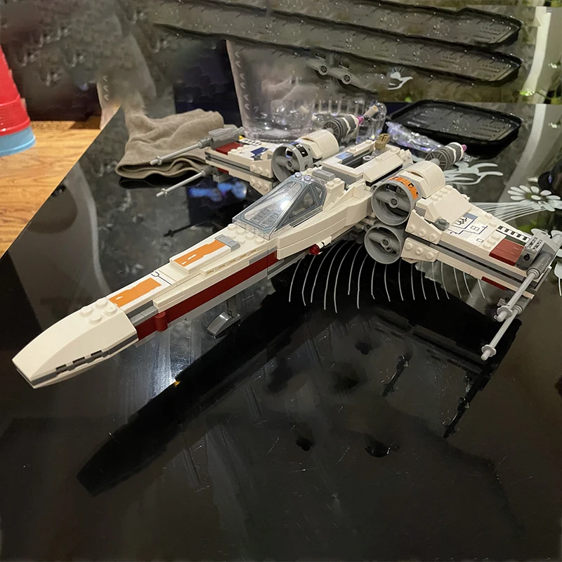 Детский конструктор X-Wing совместимый с 75218 строительными блоками |