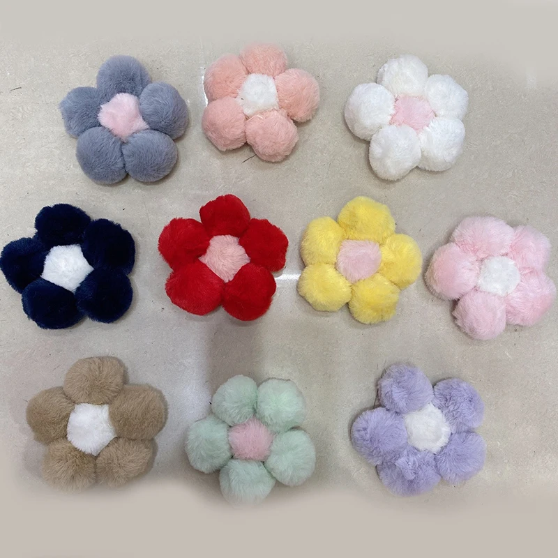 Брелок для ключей автомобиля с милым цветком новый плюшевый брелок помпоном в