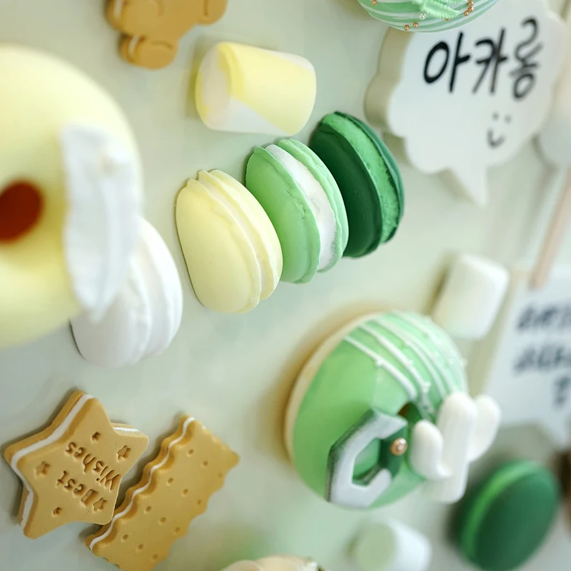 Искусственный десертный магнит на холодильник сладкого десерта магнитный