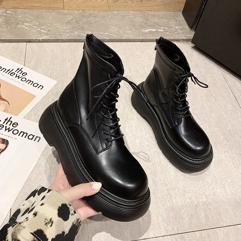 

Новинка осени 2021, женские полусапожки в Корейском стиле на платформе, со шнуровкой, молнией и круглым носком, короткие сапоги на платформе