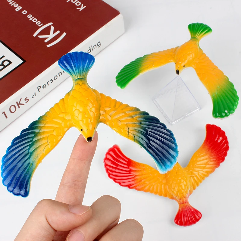 

Montessori Children's Novelty Balance Sky Eagle Bird Funny Learning Magic Balance Bird Educational Toy Kids Gift Random Color