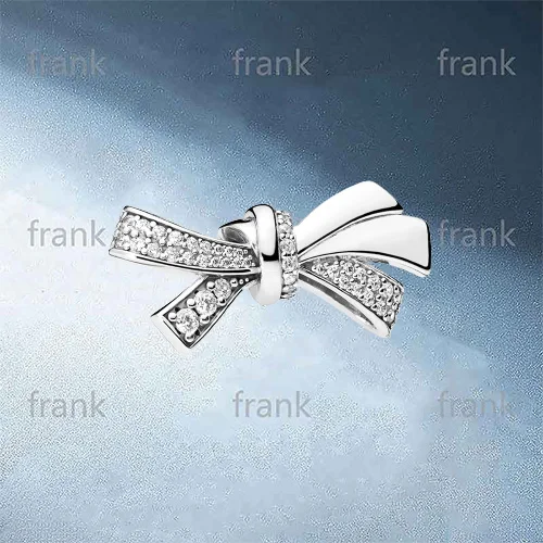 

797241CZ BRILLIANT BOW CHARM
