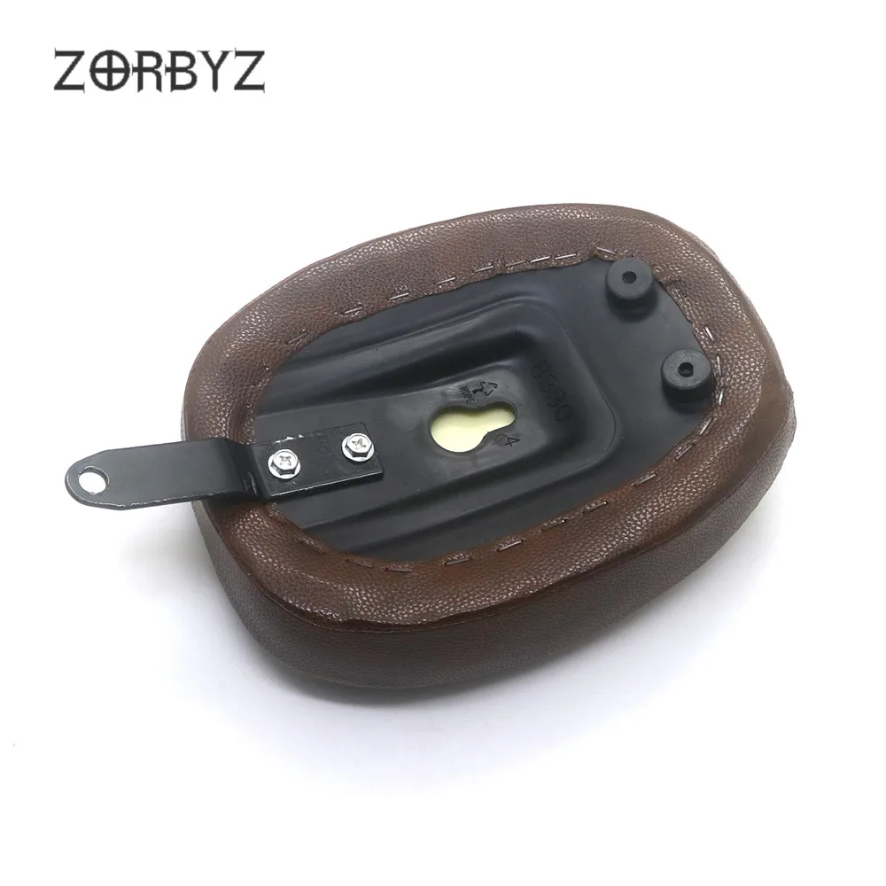 Подушка на заднее сиденье ZORBYZ из коричневой крокодиловой искусственной кожи для