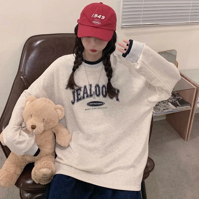 

Real Shot Retro Design Loose