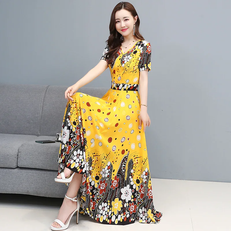 

summer women's new Korean version of large size cotton silk dress Slim V-neck short-sleeved temperament ladies' big swing dress