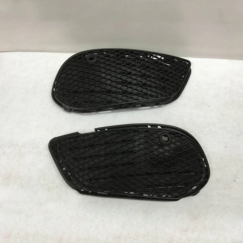 

For Mercedes Benz front bumper fog lamp fog lamp area grille decorative lamp models w205 C180 C200 C280 c3002014- 2058852523