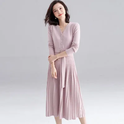 Pink Женское Новое корейское зимнее Трикотажное макси Плиссированное Платье Осень Зима Тонкий v-образный вырез длинный рукав кнопки пояса толстый теплый свитер платье - Цвет: Pink