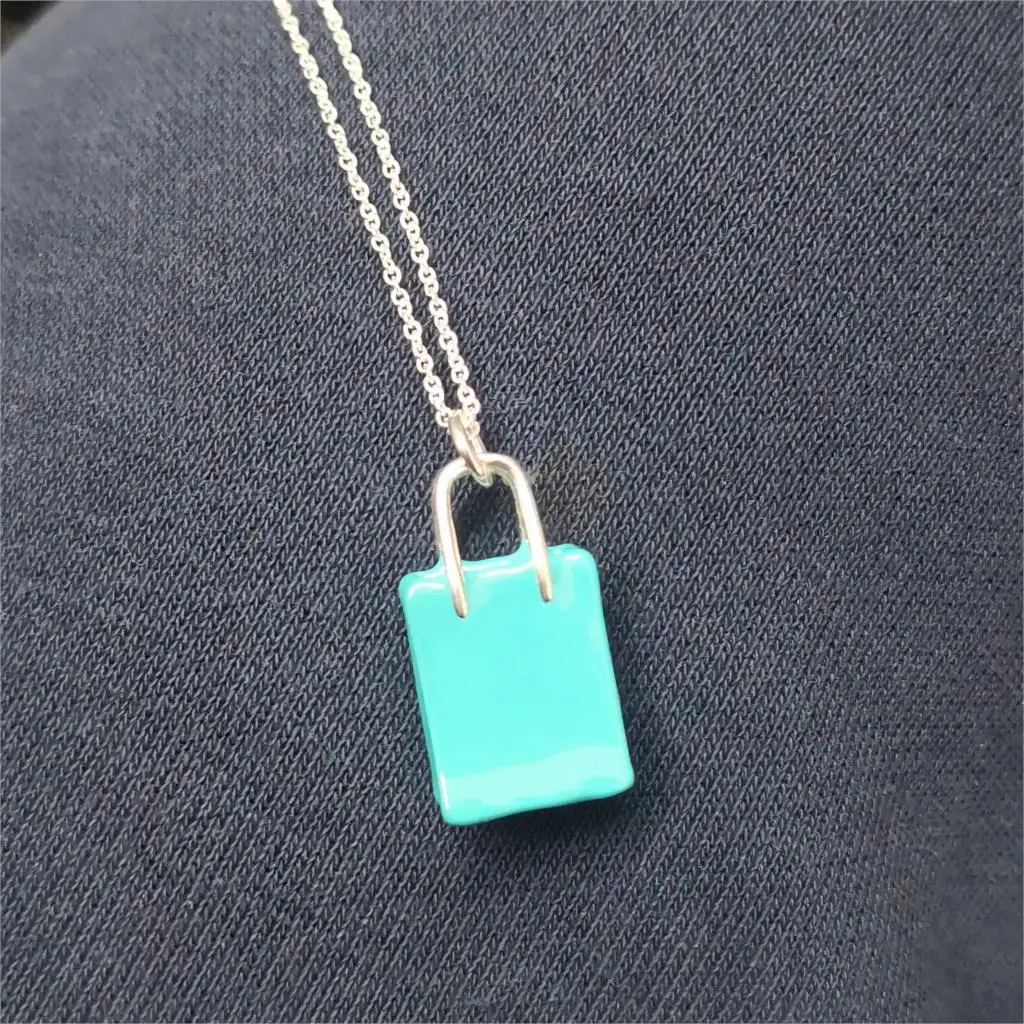 

1: 1 sterling silver 925 classic fashion exclusive blue handbag pendant ladies necklace jewelry
