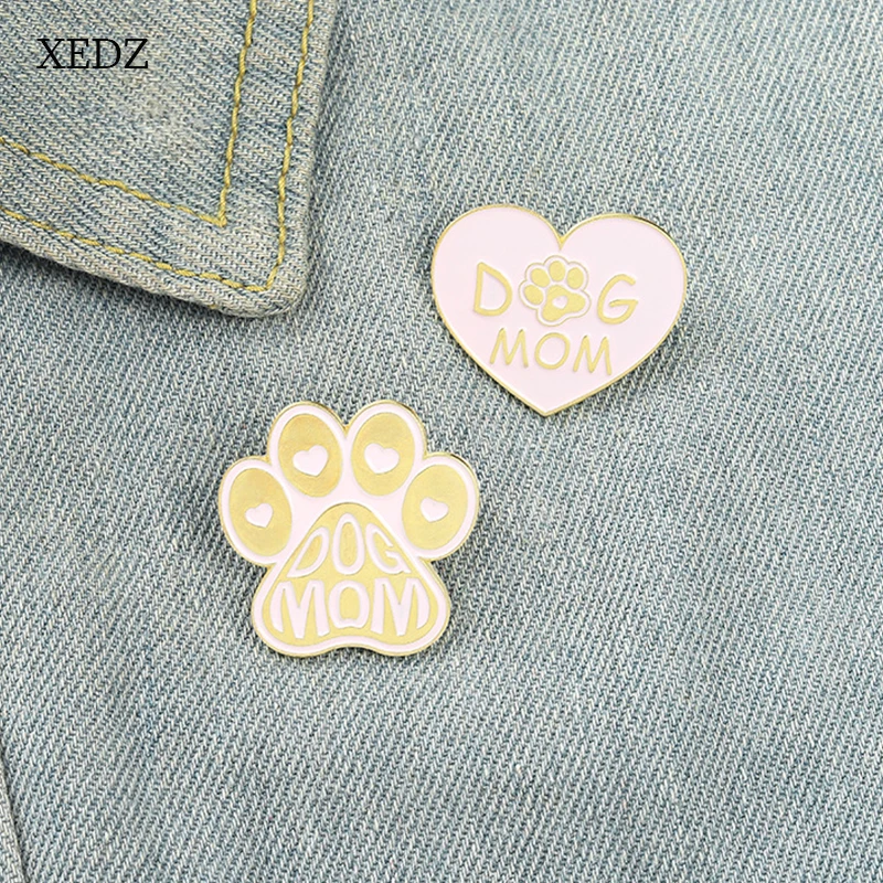 

XEDZ Cartoon Pink Animals Paw Enamel Brooch Fashion Charm Jewelry Cute Heart Dog Mom Lapel Brooch Jeans Accessories For Women