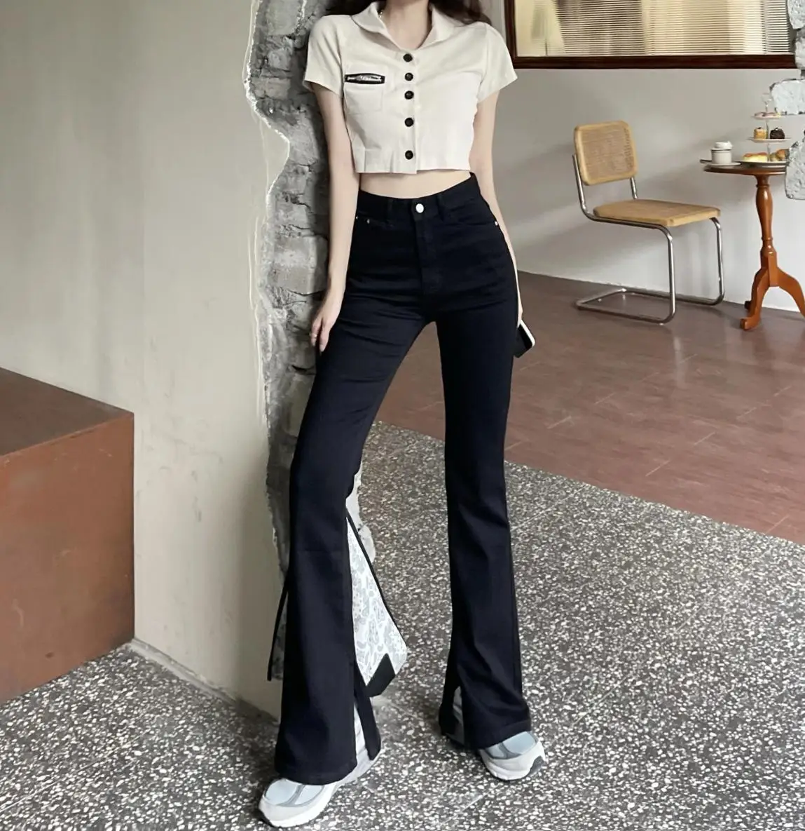 

Inside slit flared trousers stretch slim high waist jeans women's autumn 2021 new retro slim women's trousers women's clothing