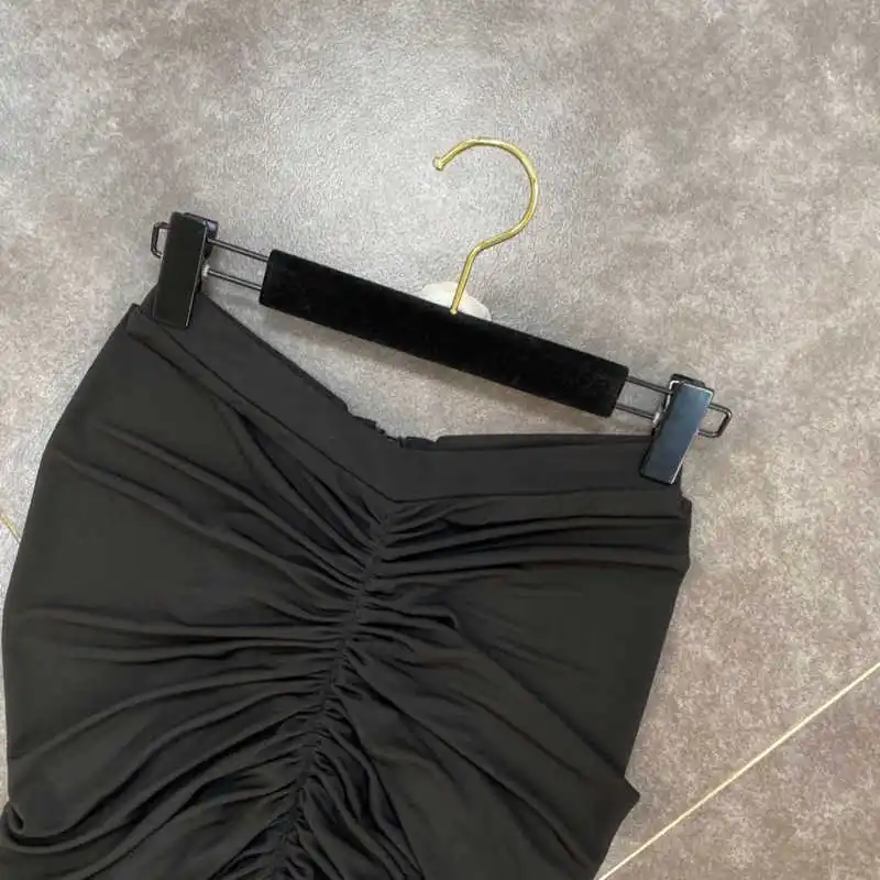 

Spring Arrivals Black Solid Color Zipper Decoration Irregular Design High Waist Hip Skirt