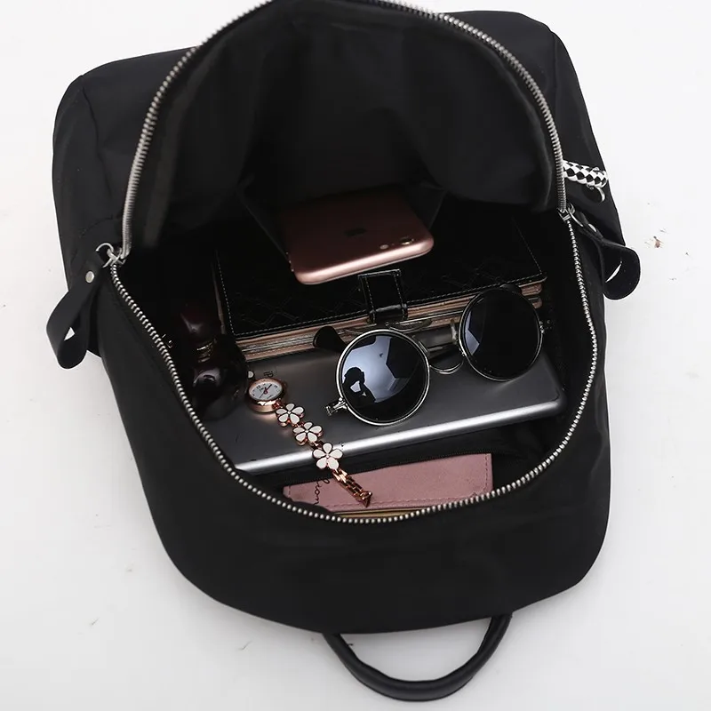

Luxury Women Backpack 2020 Vintage Travel Student School Bags For Teenage Girls Bear Pandent Travel Bag New Ladies Shoulderbags