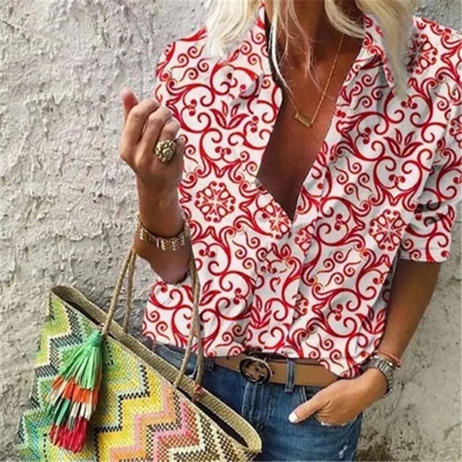 

DIOROBBEN Women Tops Blouses 2020 autumn Casual long sleeve floral blouse Fashion turn-down collar Female plus size shirt S-5XL