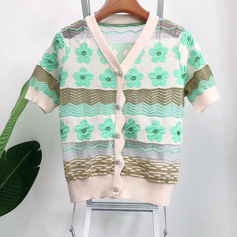 

2021 Summer V-neck Ice Silk Thin Knitted Cardigan Sweater Women New Short Sleeves Jacquard Floral Sweaters Pink Green JD1501