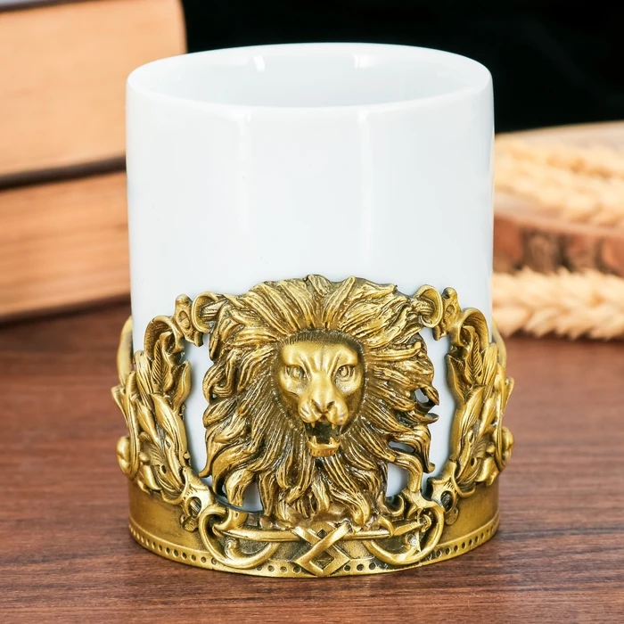 Кружка Лев с металлическим декором 150 мл 2252451 | Дом и сад