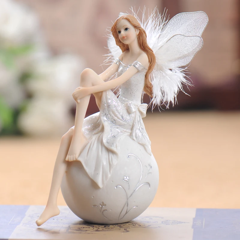 

European Style Ornaments Home Decoration Beautiful Personage Wedding Room Resin Moon Angel Ornaments Home Decoration Accessories