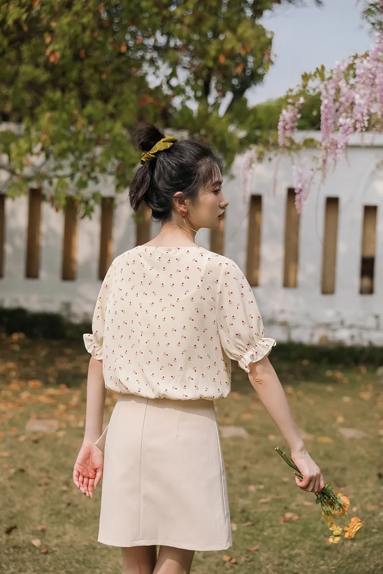 

Summer Korean Fashion Cute Floral Print Drawstring Design Short Sleeve Shirts Women Sweet Printed Chiffon Blouse Tops Streetwear