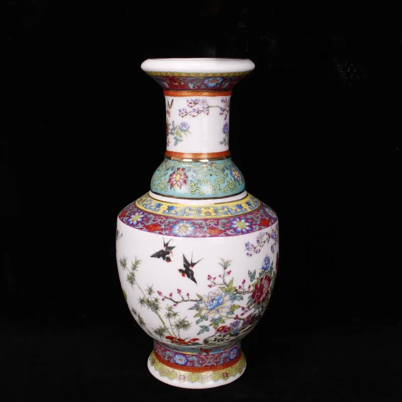 

Conventional Birds' Twitter And Fragrance Of Flowers Chinese Classical Vase