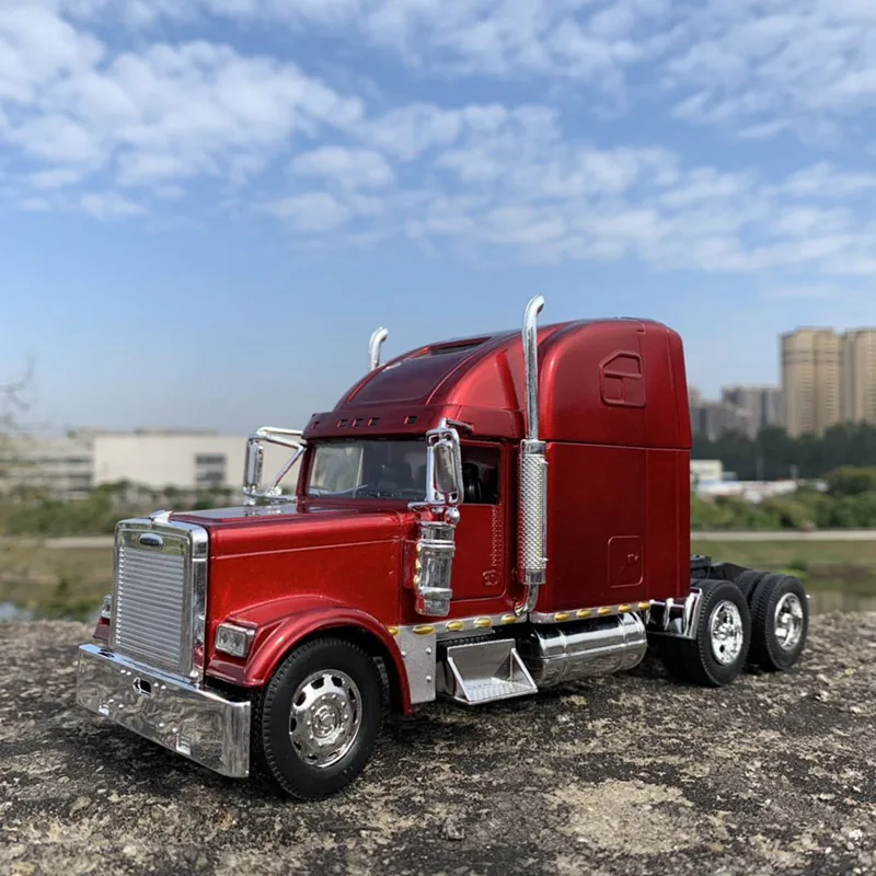 1:32 Freightliner Американский тяжелый трейлер сплав литье под давлением модель